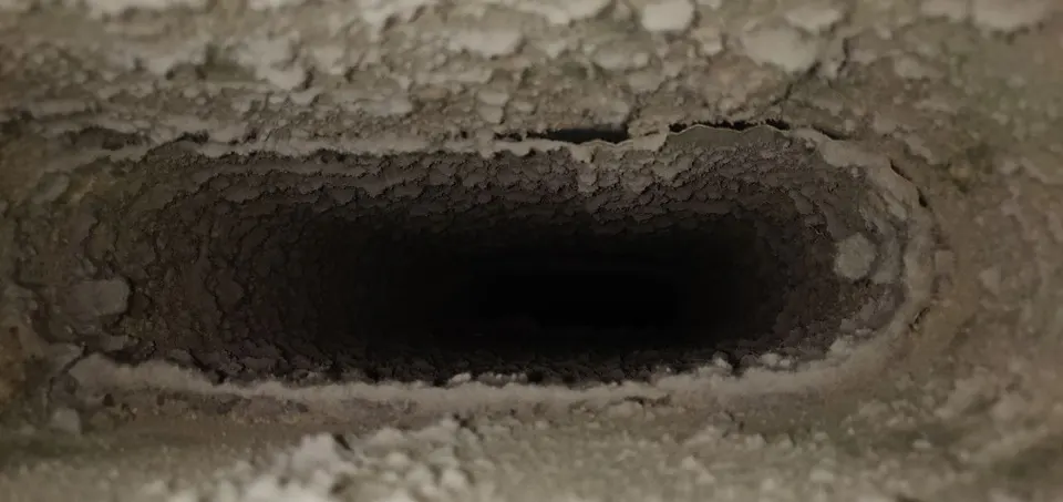 Air duct cleaning - before